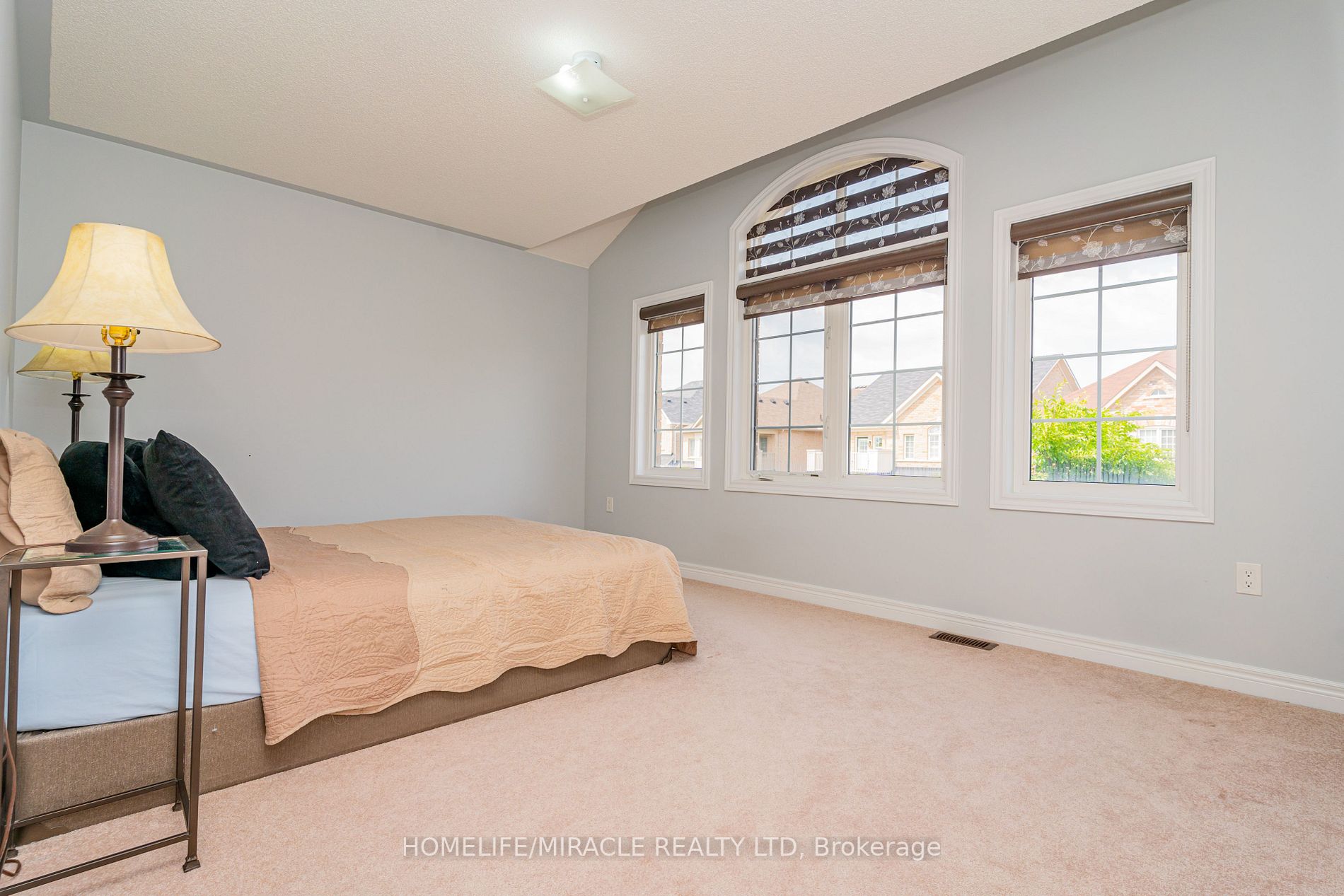 177 Allegro Dr