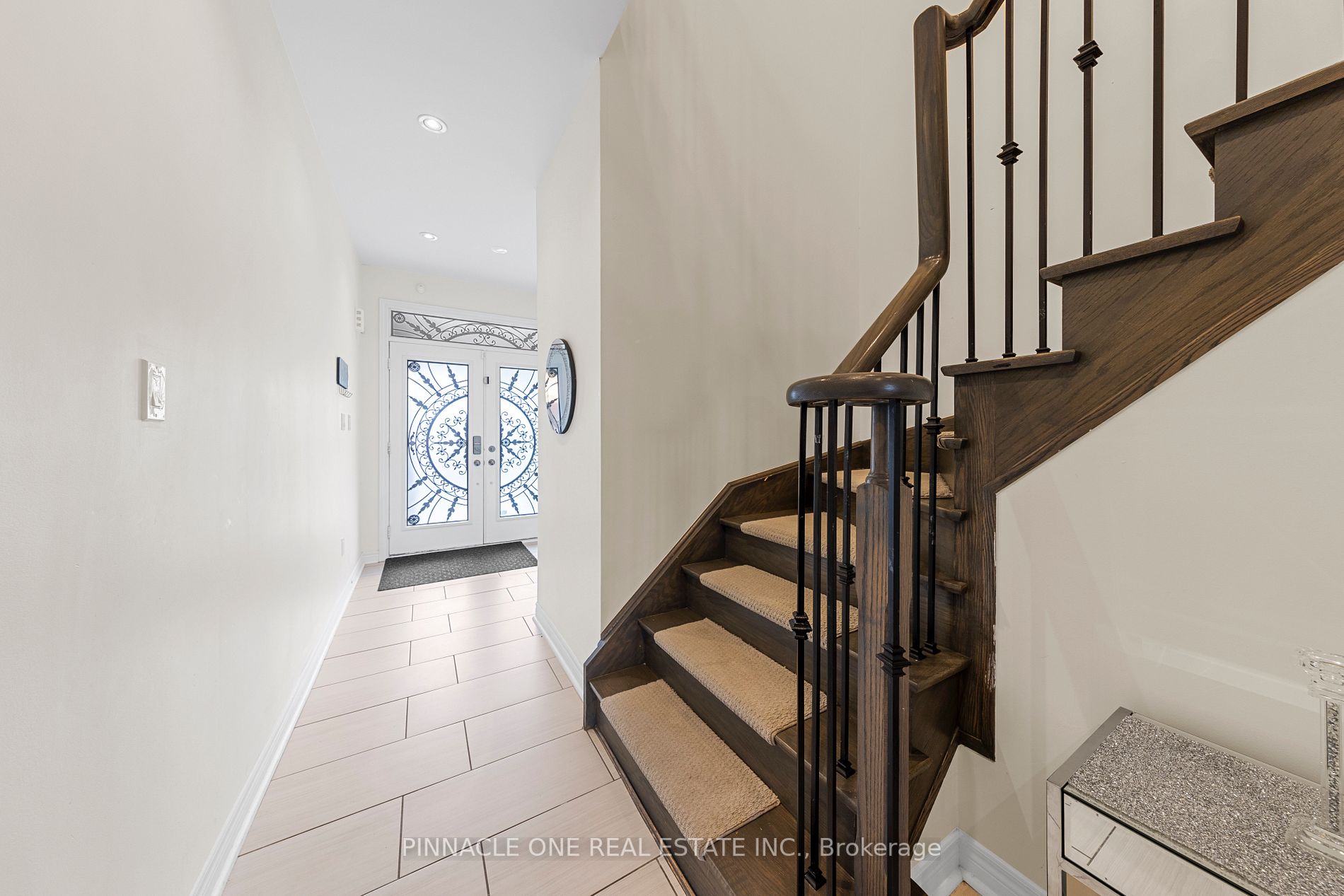 142 Sky Harbour Dr