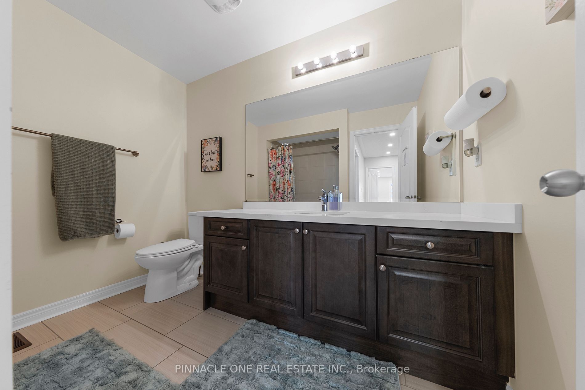 142 Sky Harbour Dr