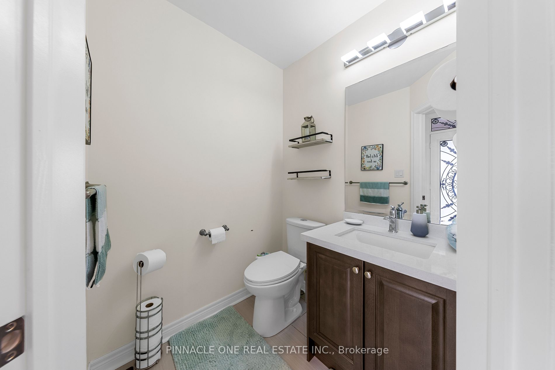 142 Sky Harbour Dr