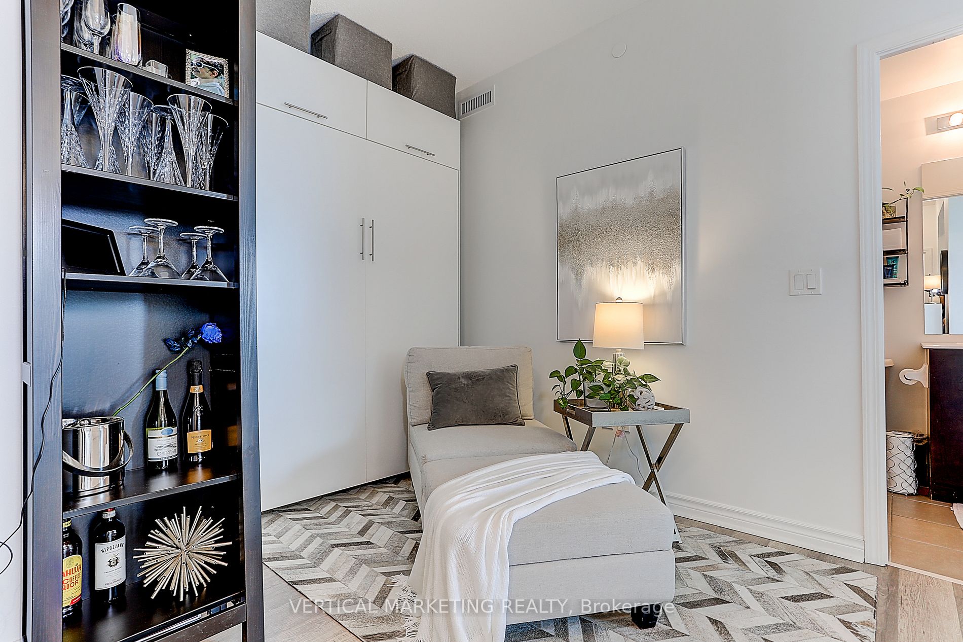 39 Annie Craig Drive, #1416