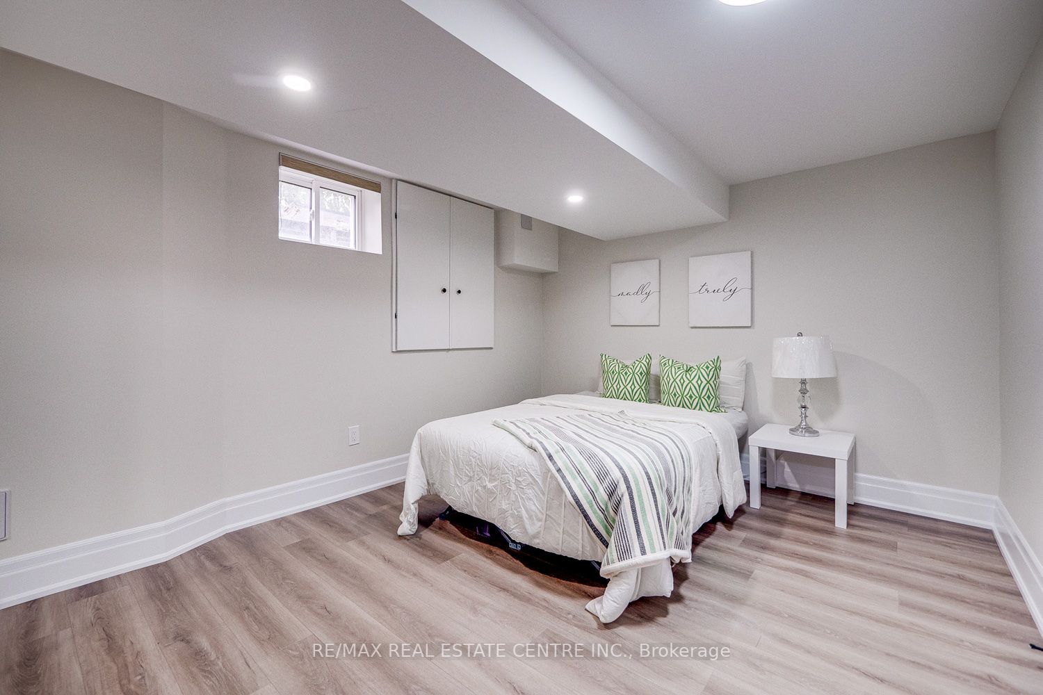 487 Ettridge Court