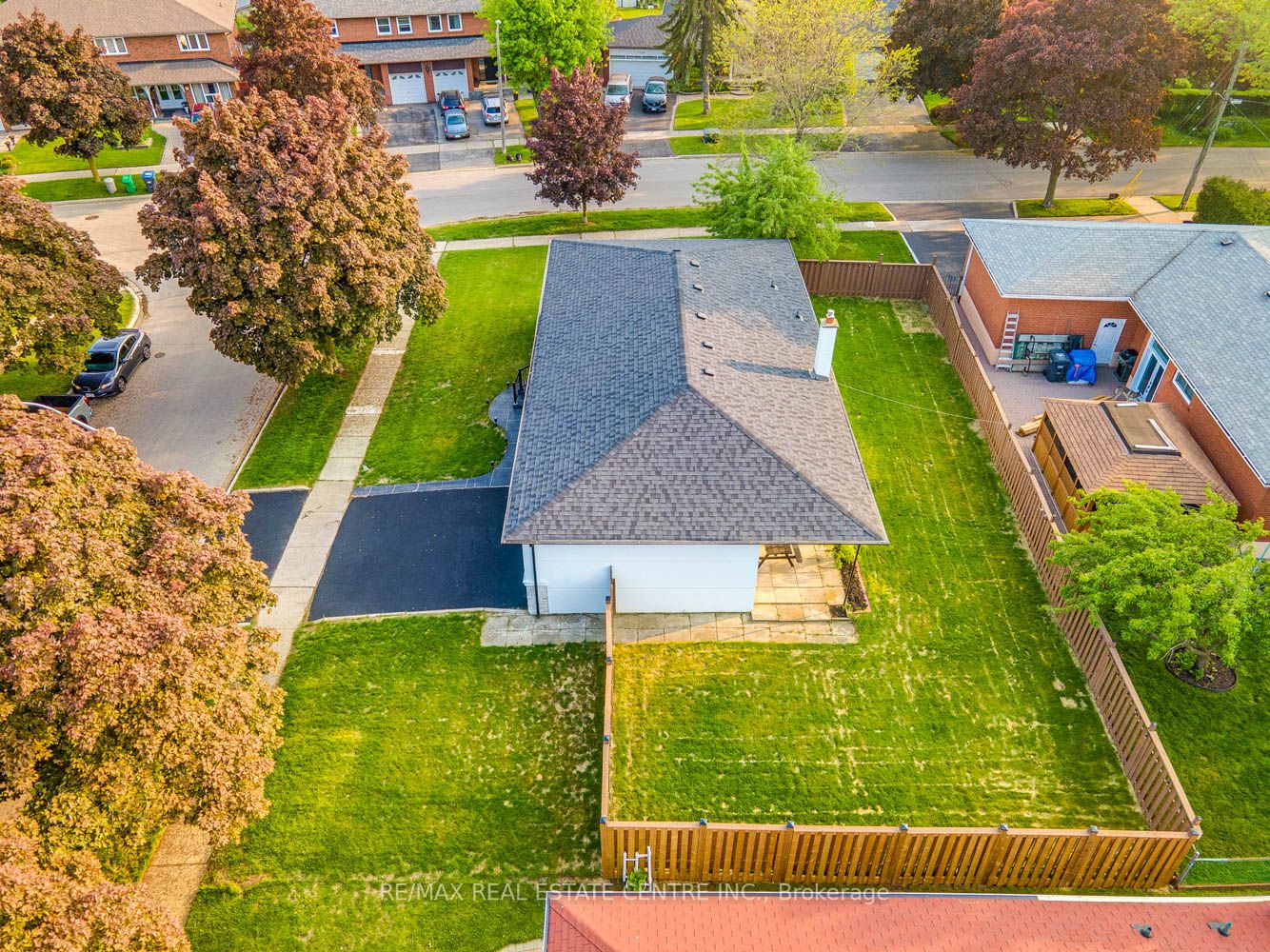 487 Ettridge Court