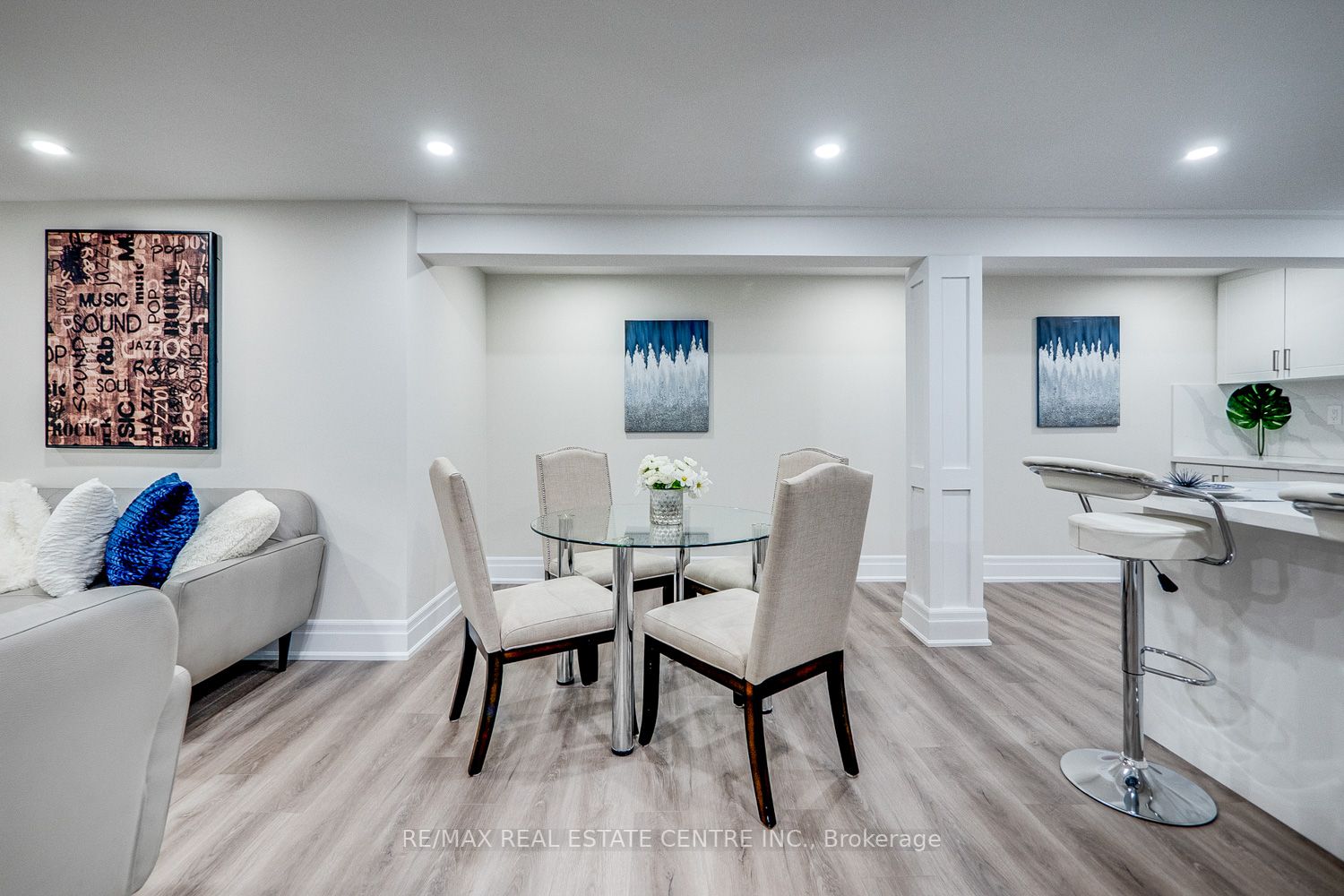 487 Ettridge Court