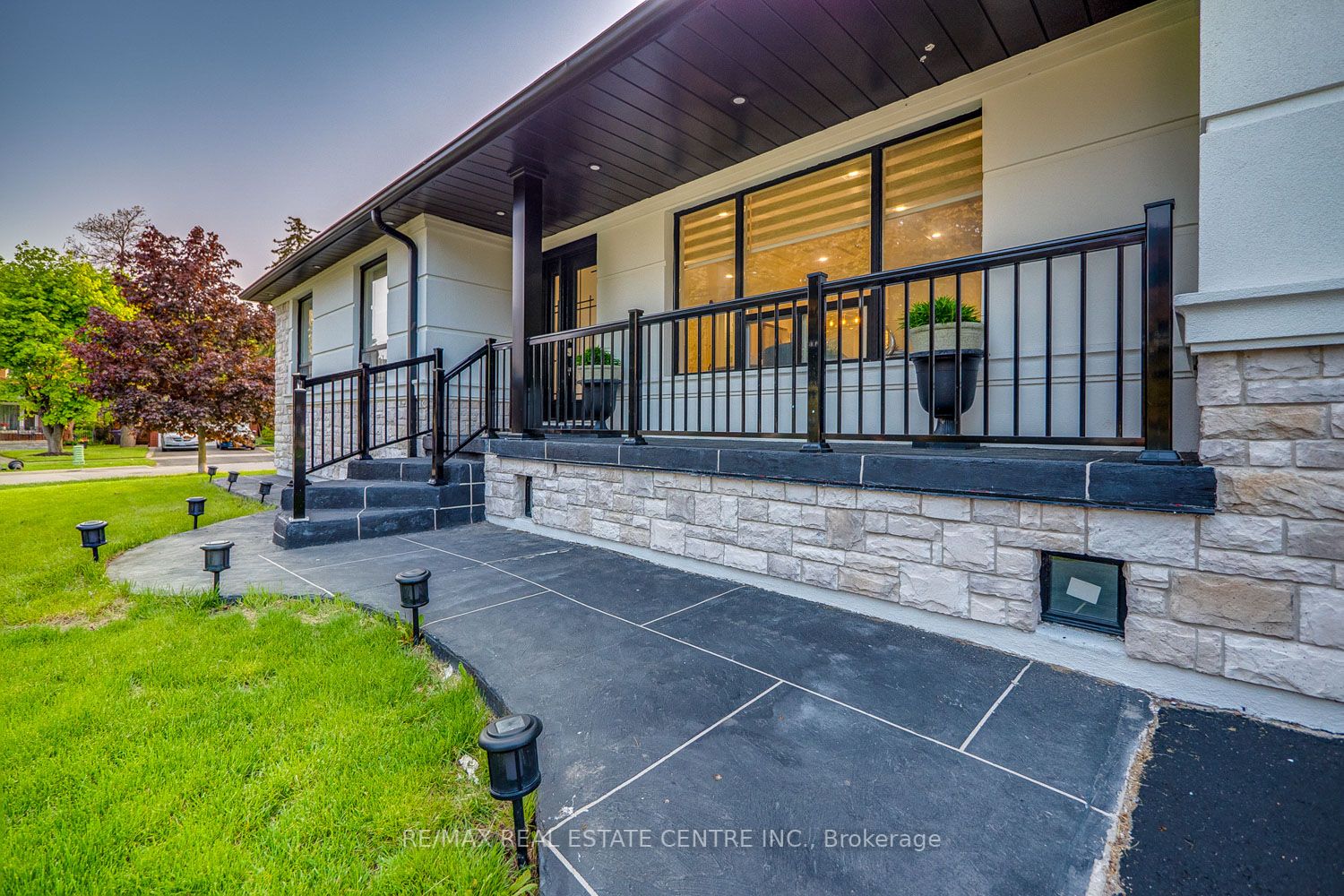 487 Ettridge Court