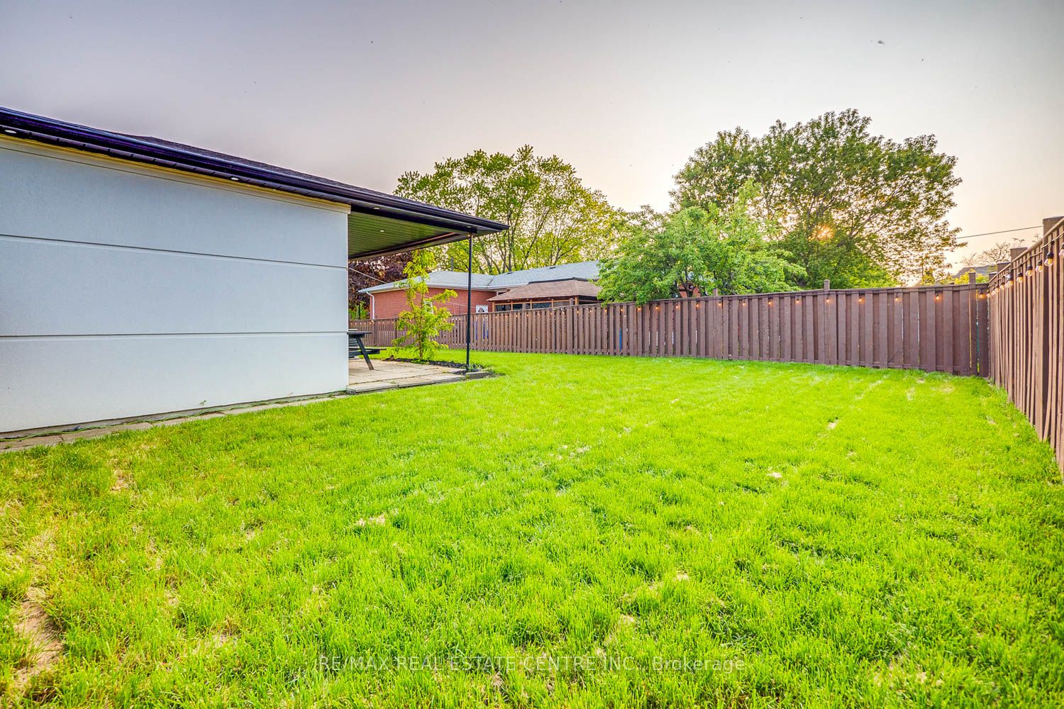 487 Ettridge Court