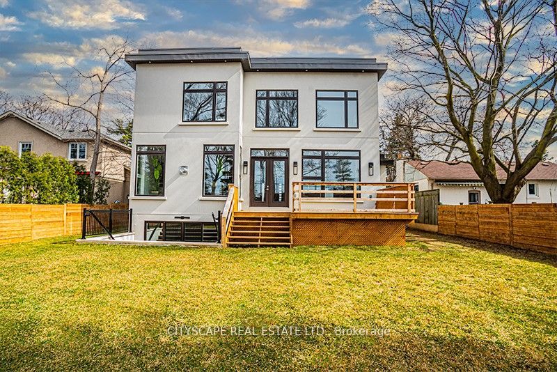 1037 Melvin Ave