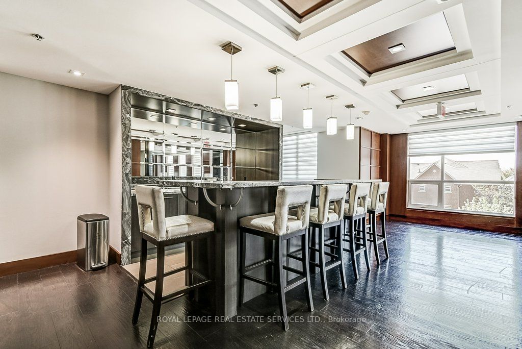 2480 Prince Michael Dr, #421