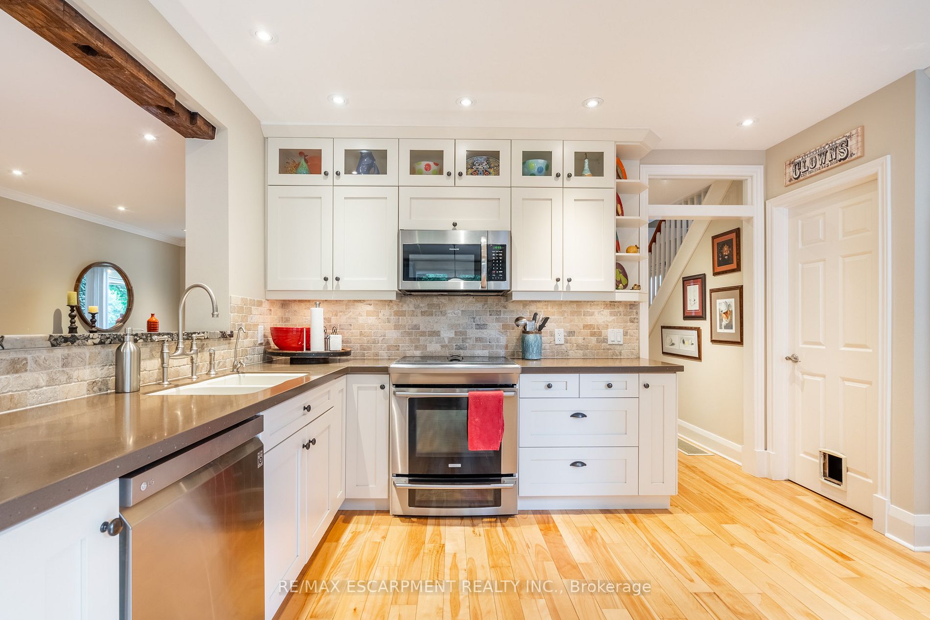 Listing W6173896 - Large Photo # 11