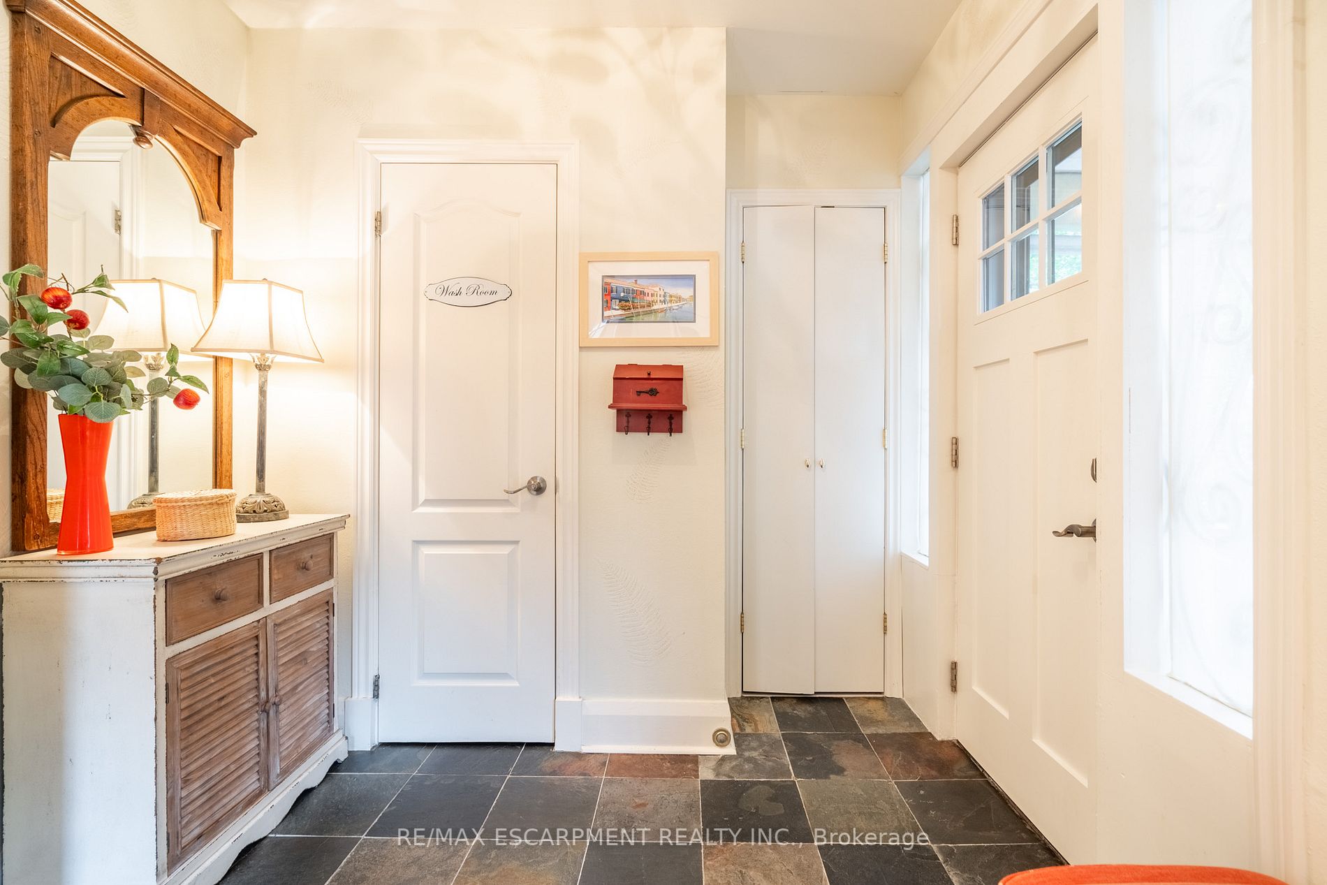 Listing W6173896 - Large Photo # 3