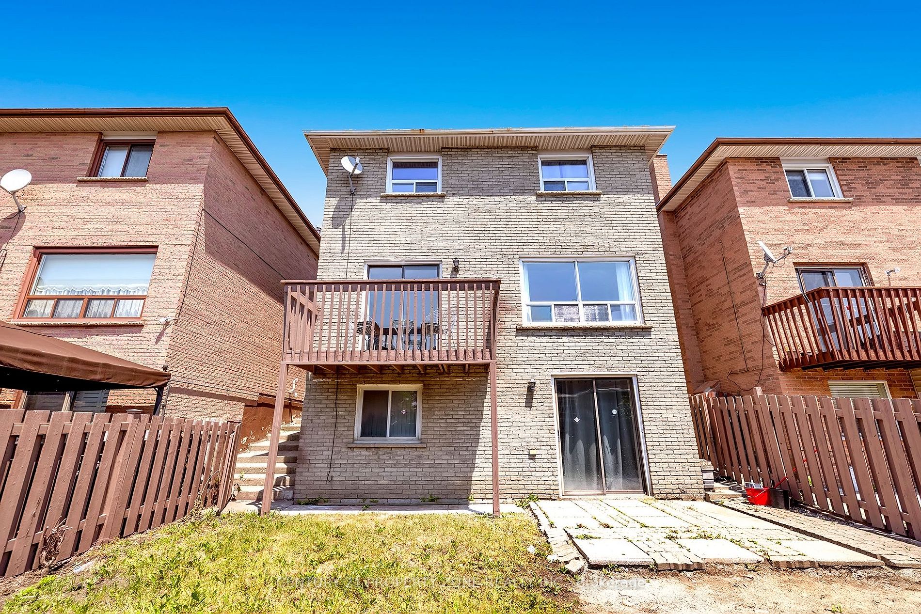 58 Schubert Cres