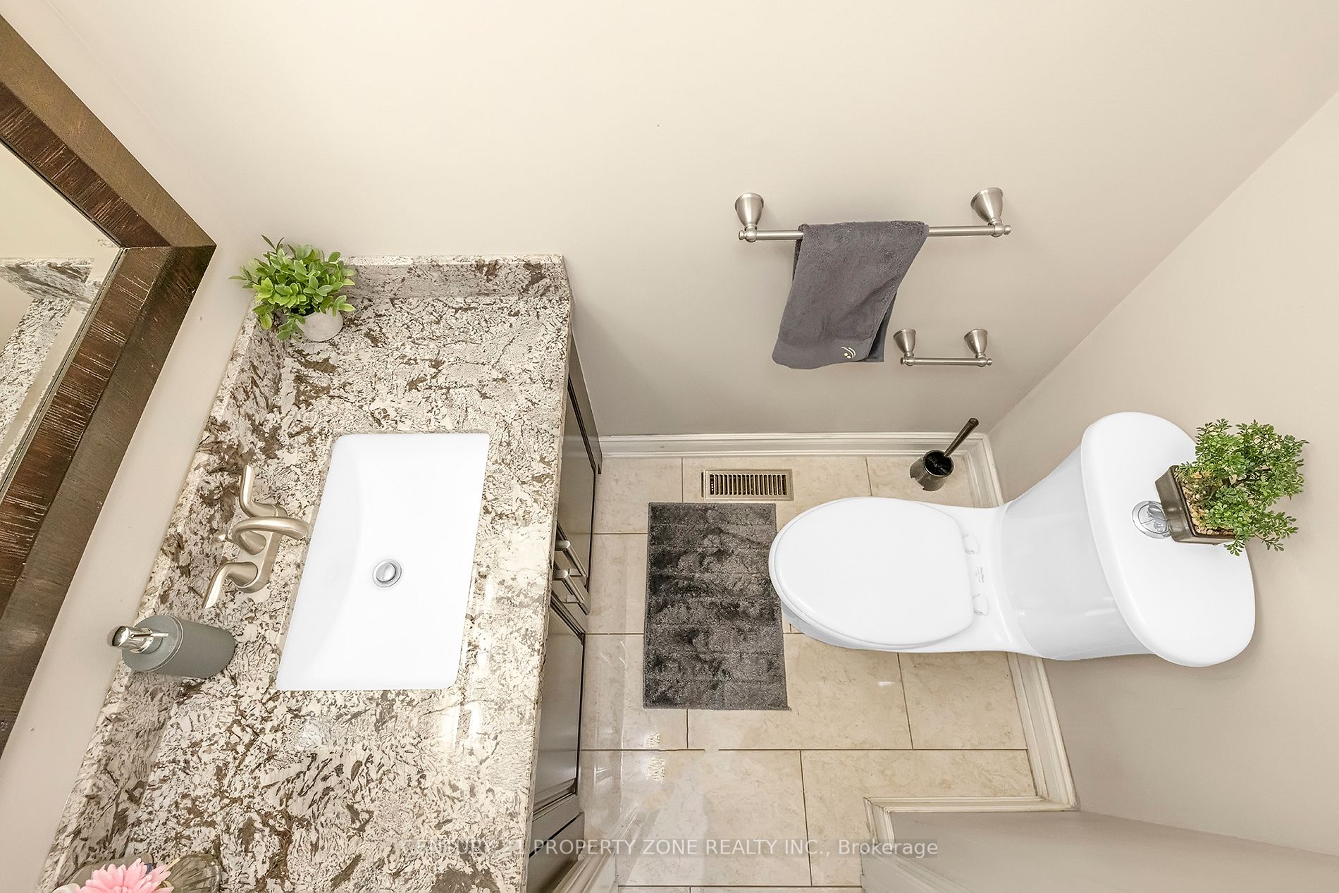 58 Schubert Cres