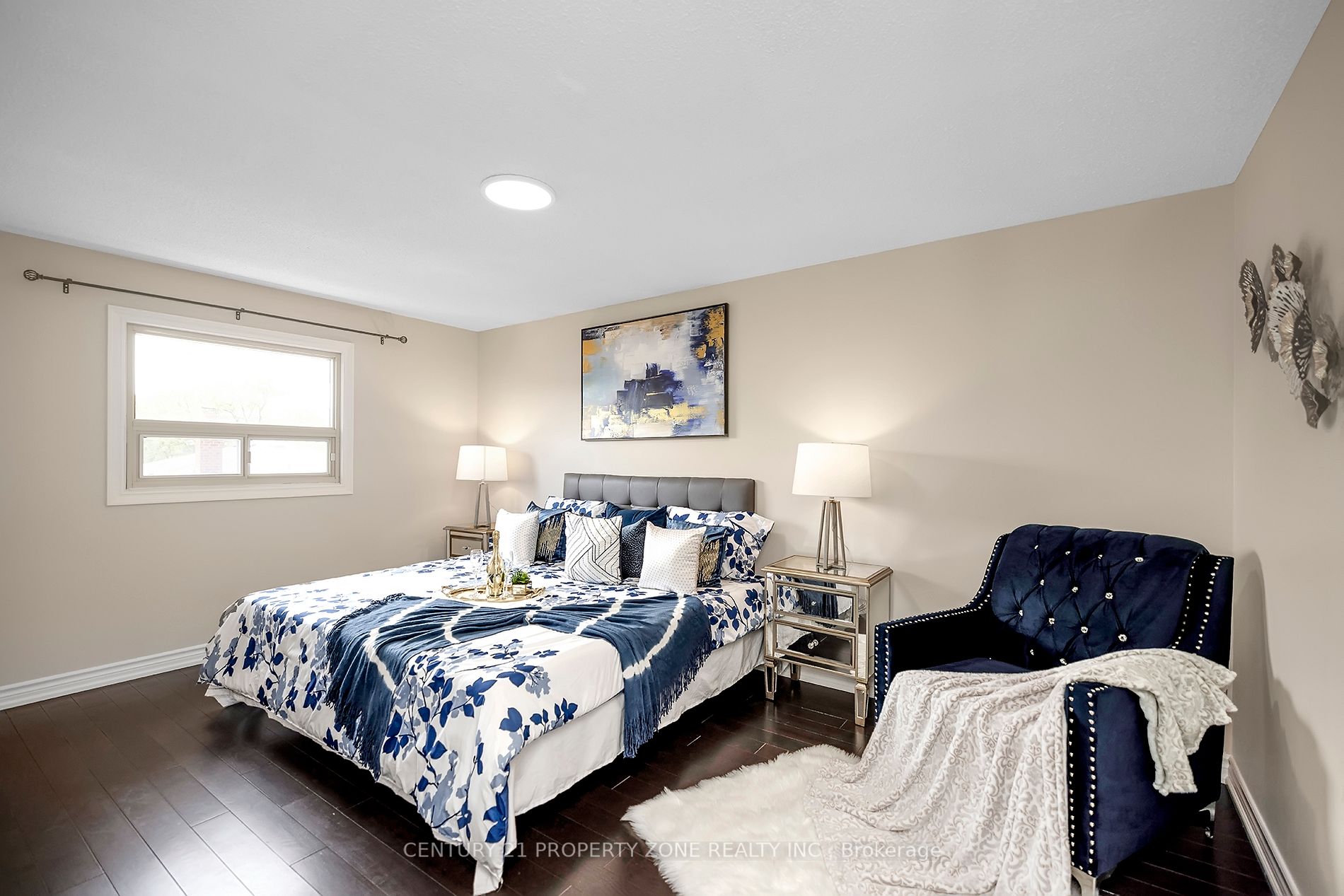 58 Schubert Cres