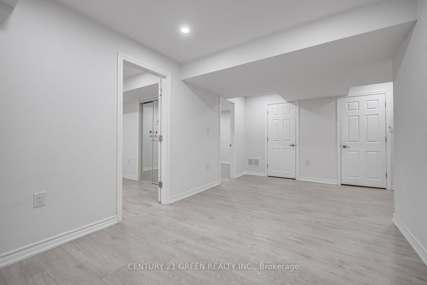 255 Fasken Court