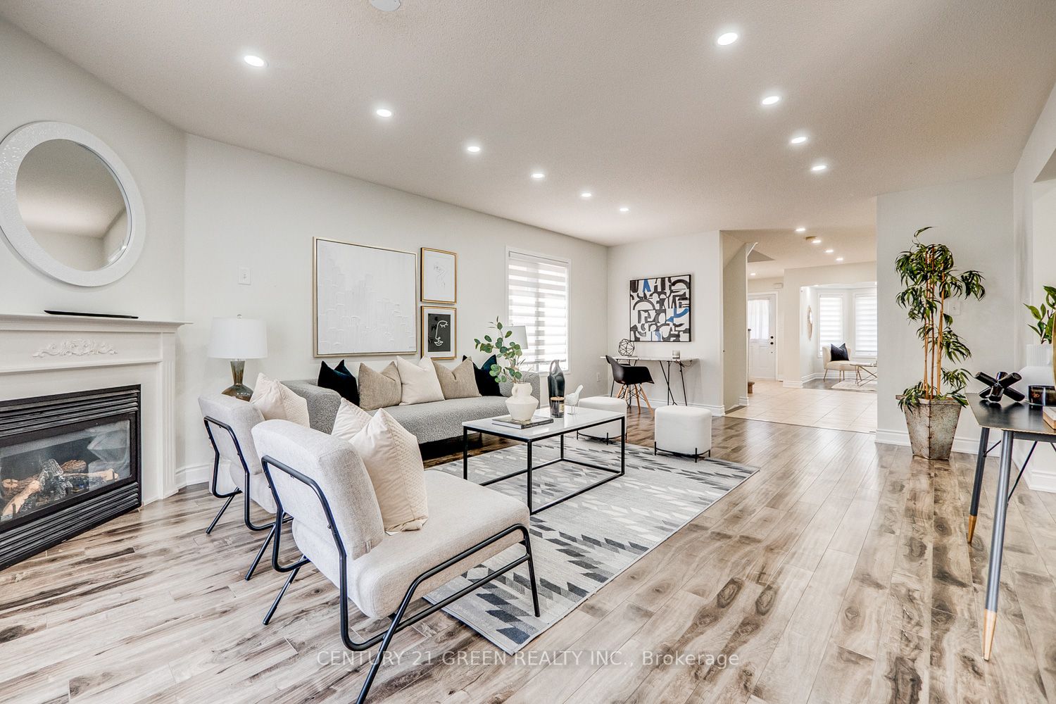 255 Fasken Court