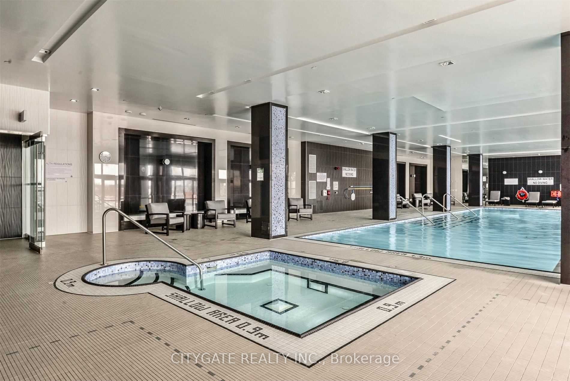 17 Zorra St, #1607