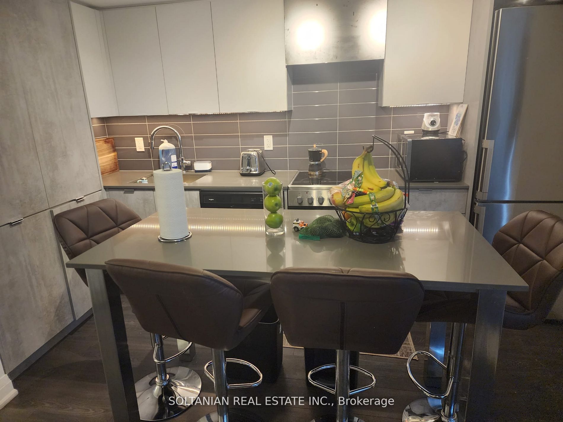 30 Gibbs Rd, #1307