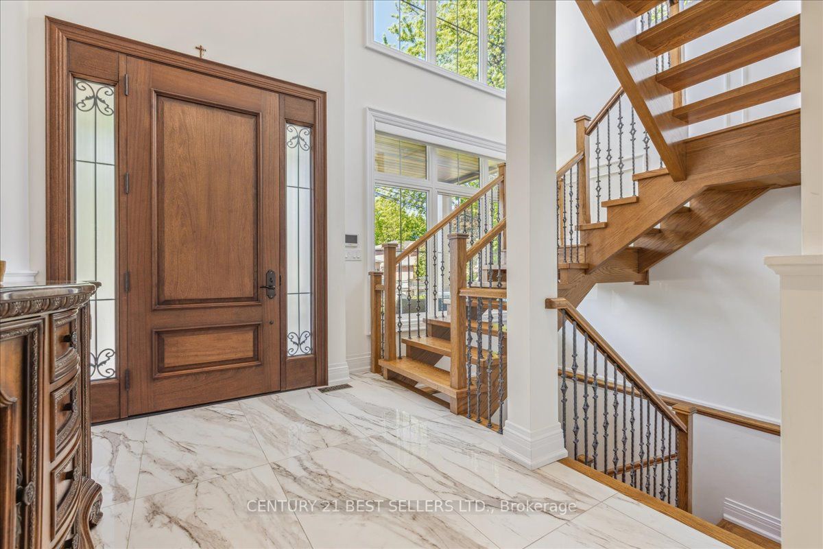 Listing W6175012 - Large Photo # 3