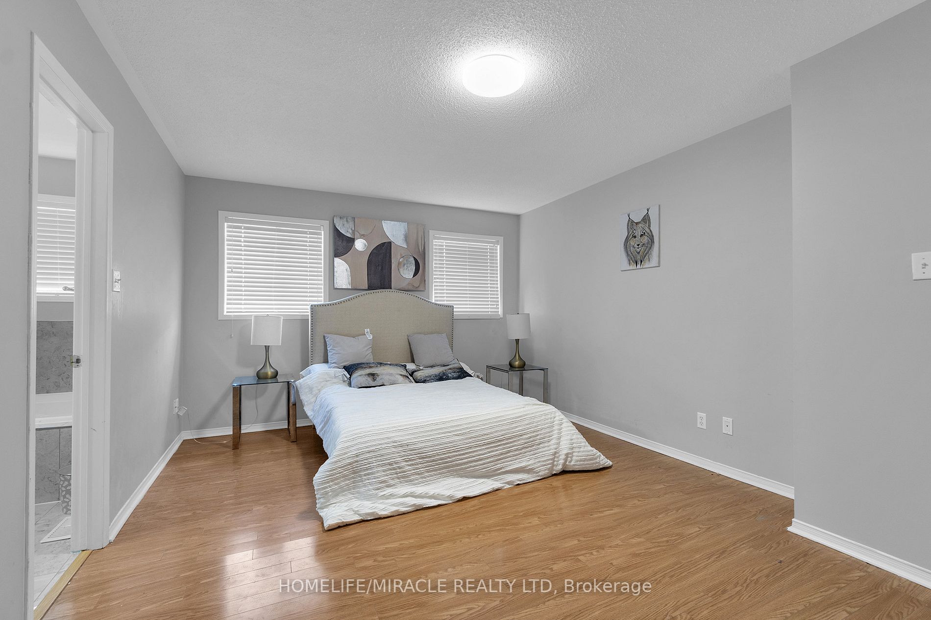 25 Red Clover Rd