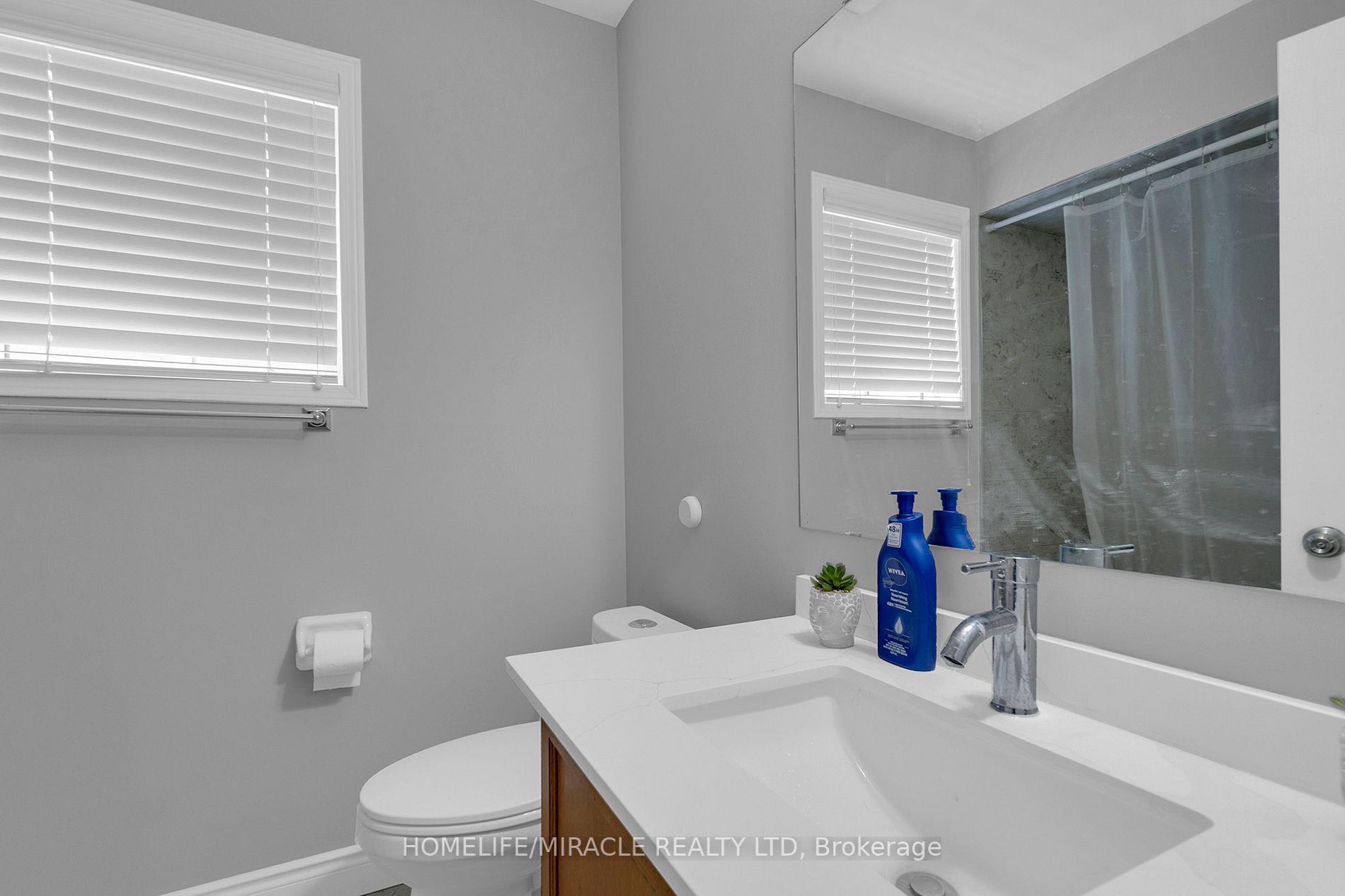 25 Red Clover Rd