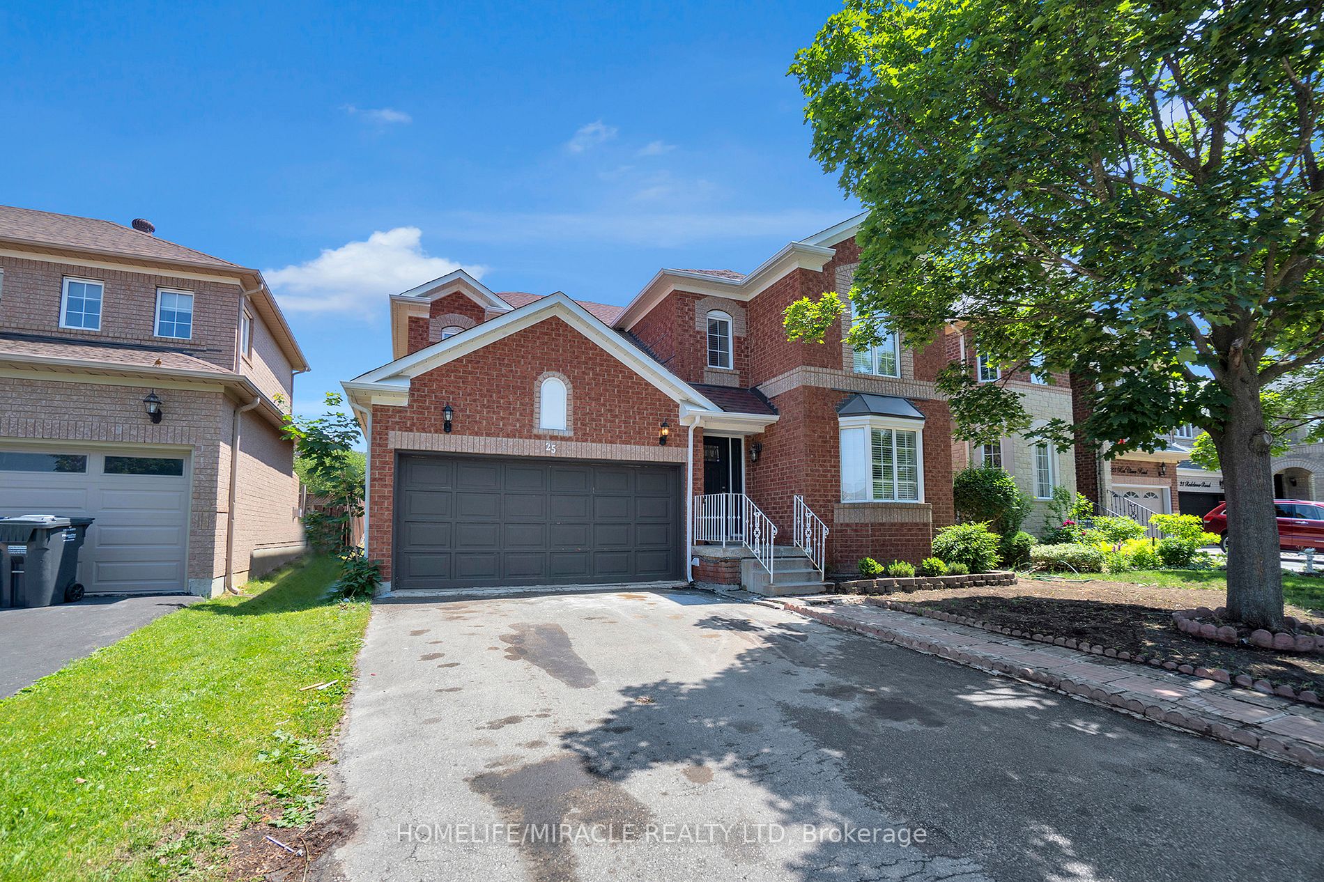 25 Red Clover Rd