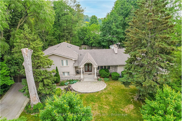1572 Knareswood Dr, Mississauga