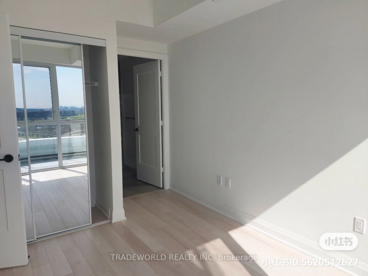 50 George Butchart Drive, #813
