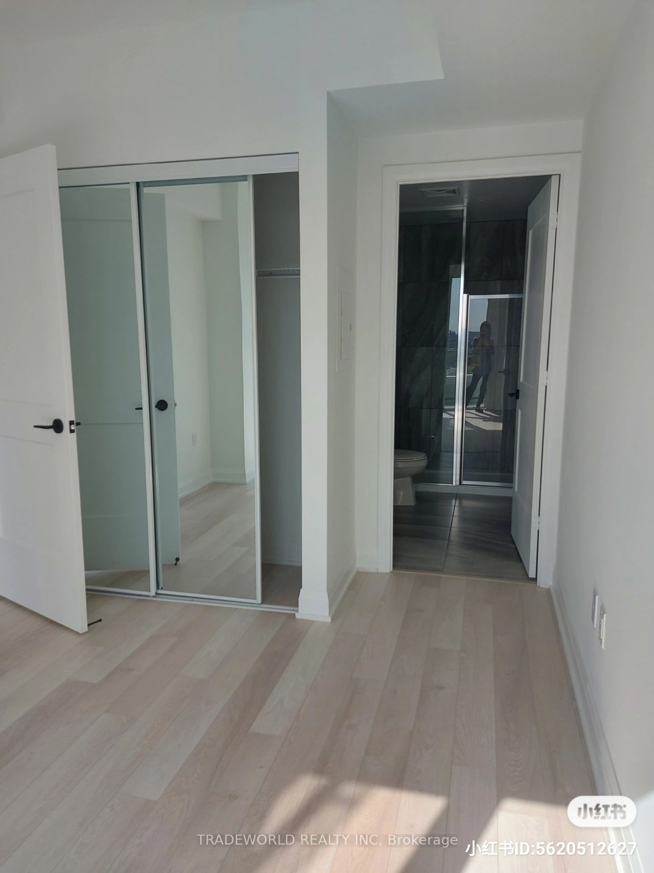50 George Butchart Drive, #813