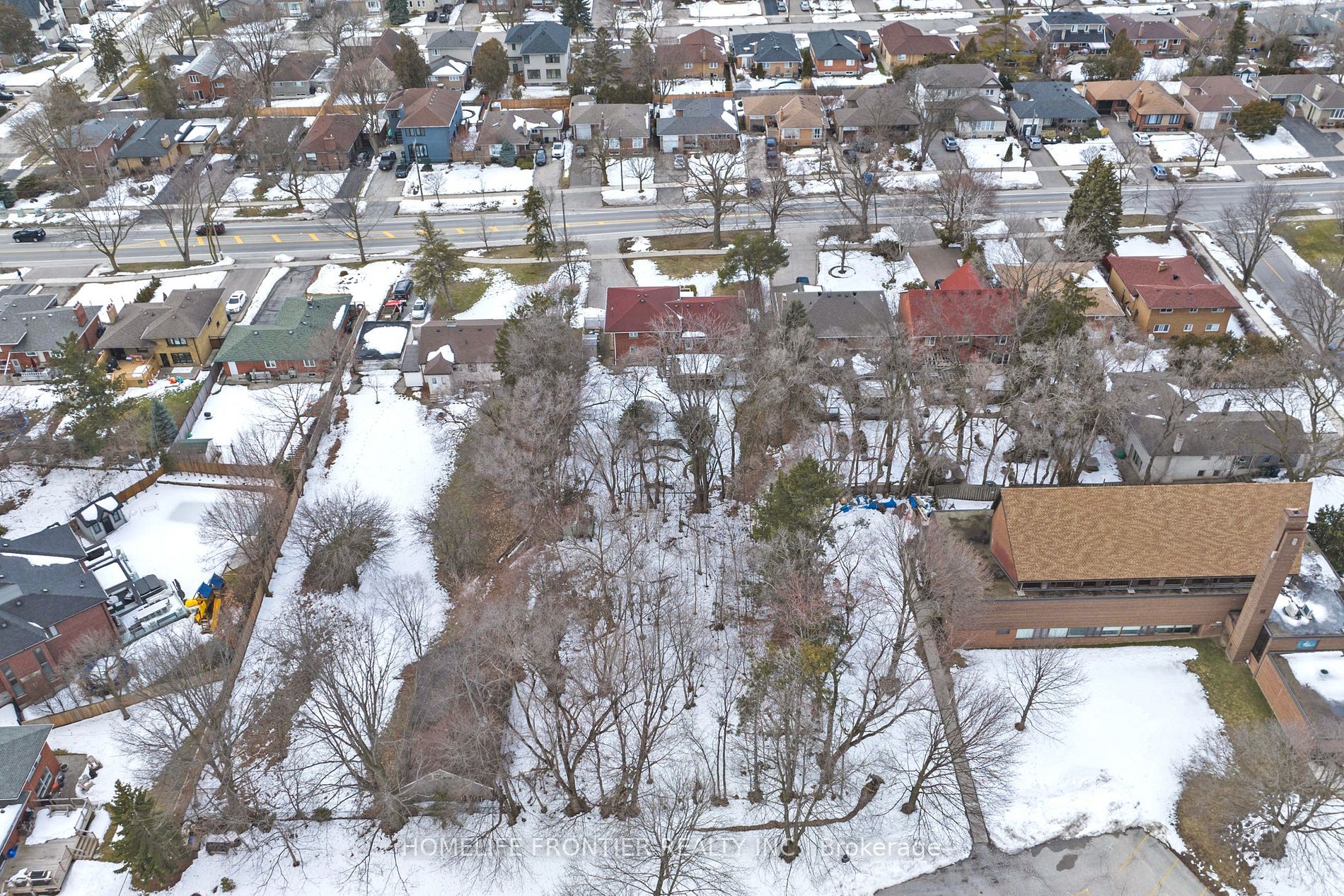 419 Martin Grove Rd
