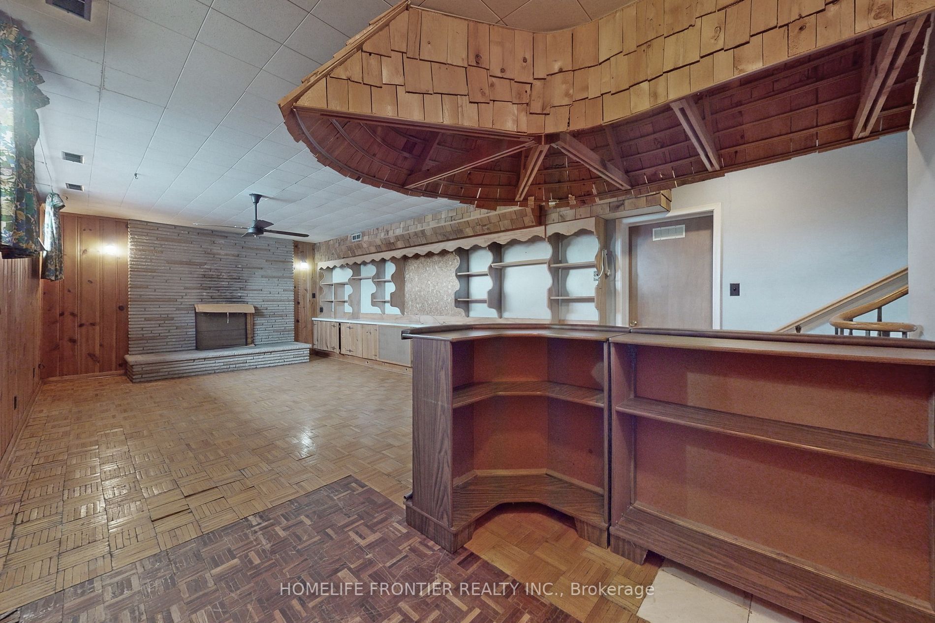 419 Martin Grove Rd
