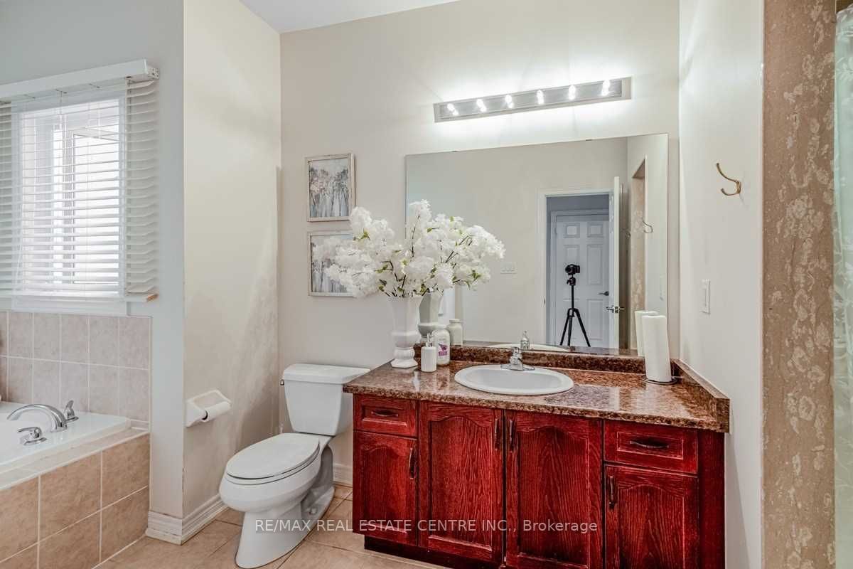 40 Balin Cres