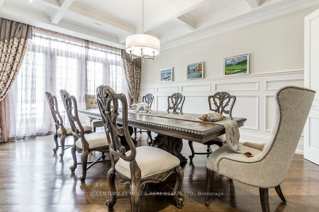 1031 Lakeshore Road W