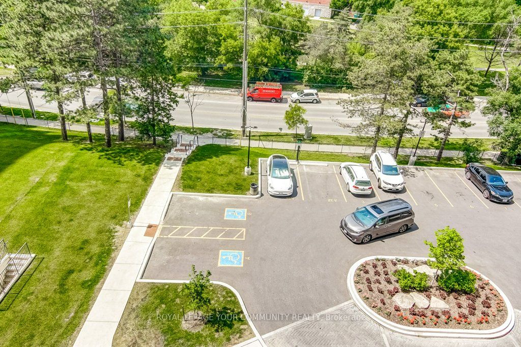 75 Emmett Ave, #602