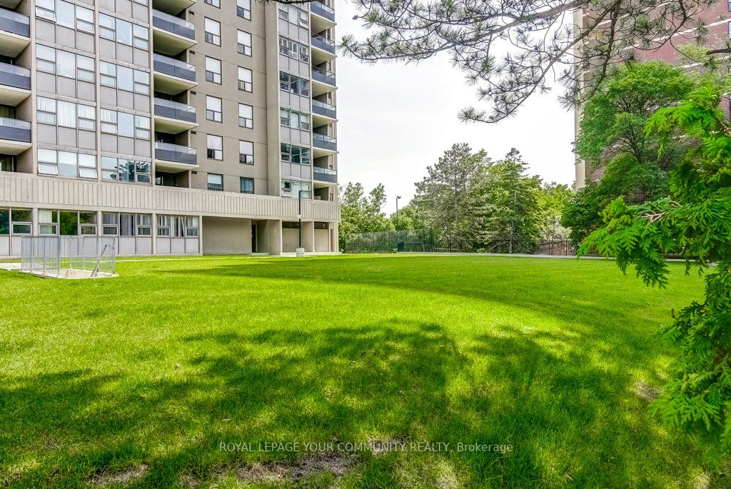 75 Emmett Ave, #602