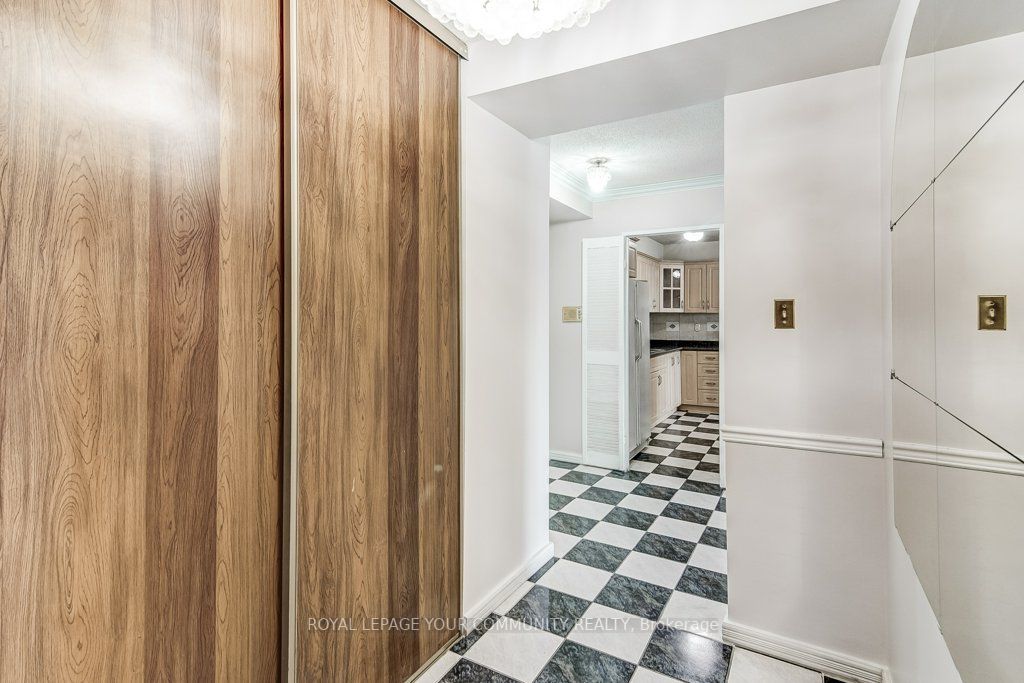75 Emmett Ave, #602