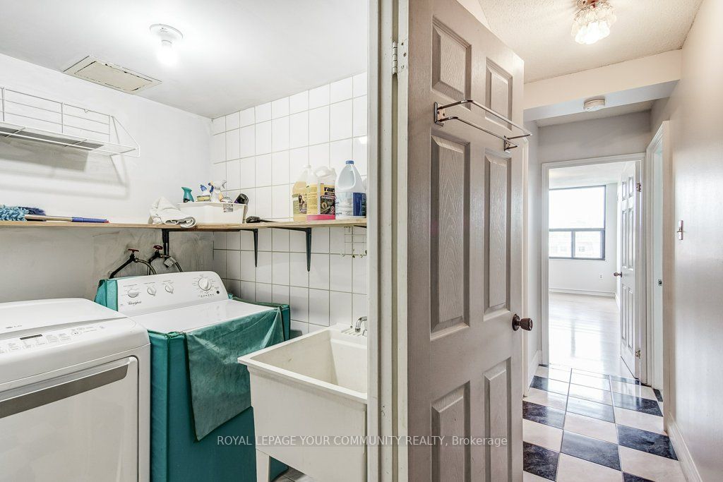 75 Emmett Ave, #602