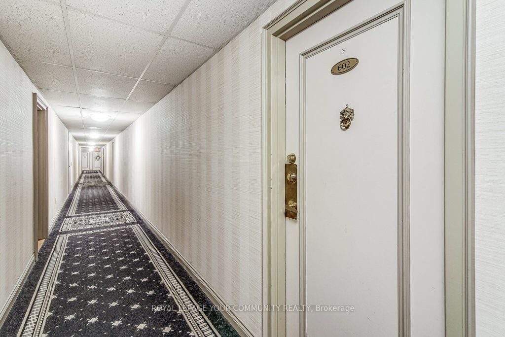 75 Emmett Ave, #602