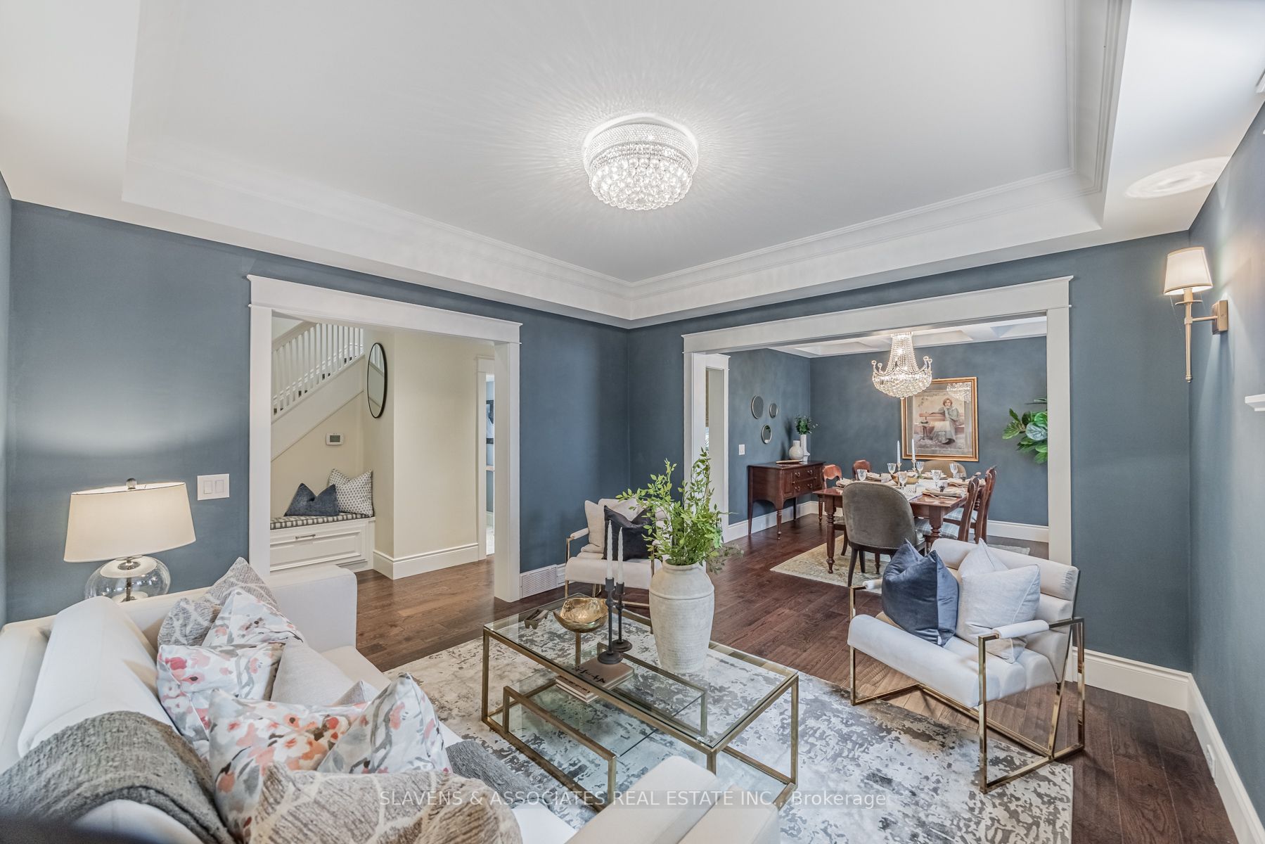 111 Mill St S