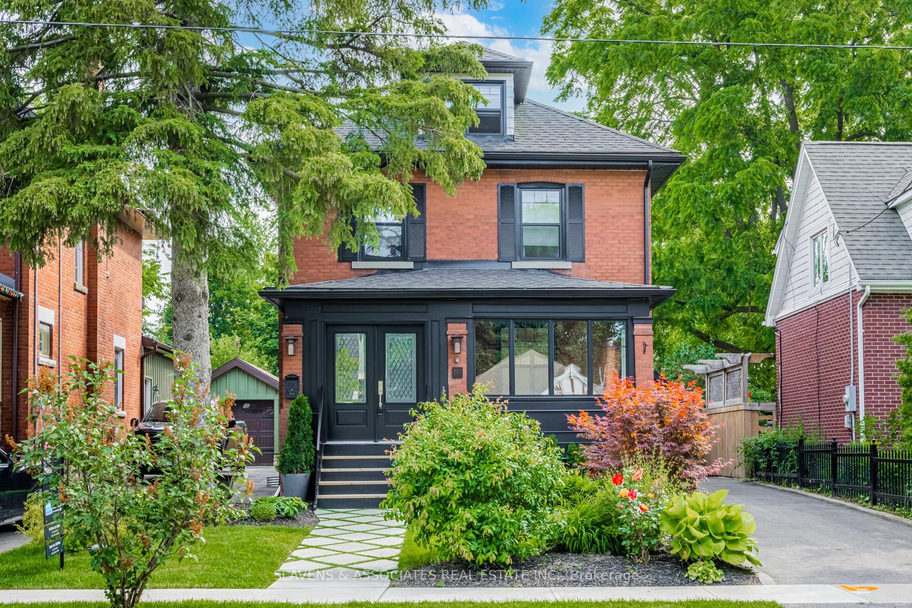 111 Mill St S