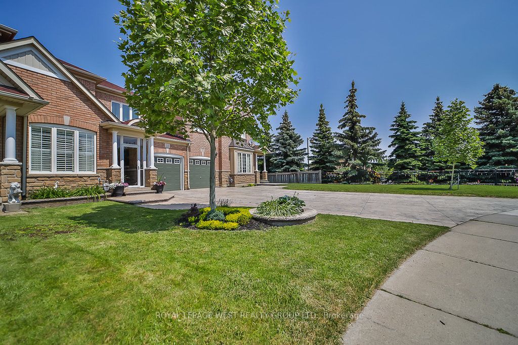 84 Millhouse Mews