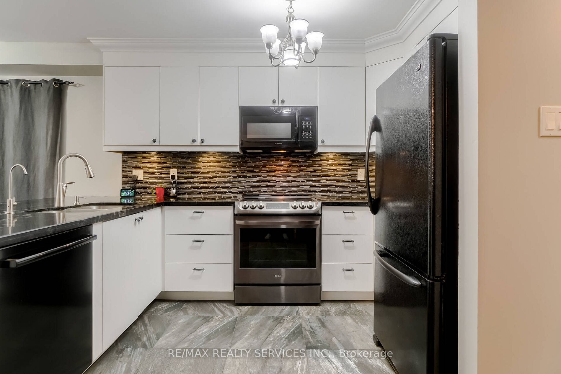 Listing W6180936 - Large Photo # 10