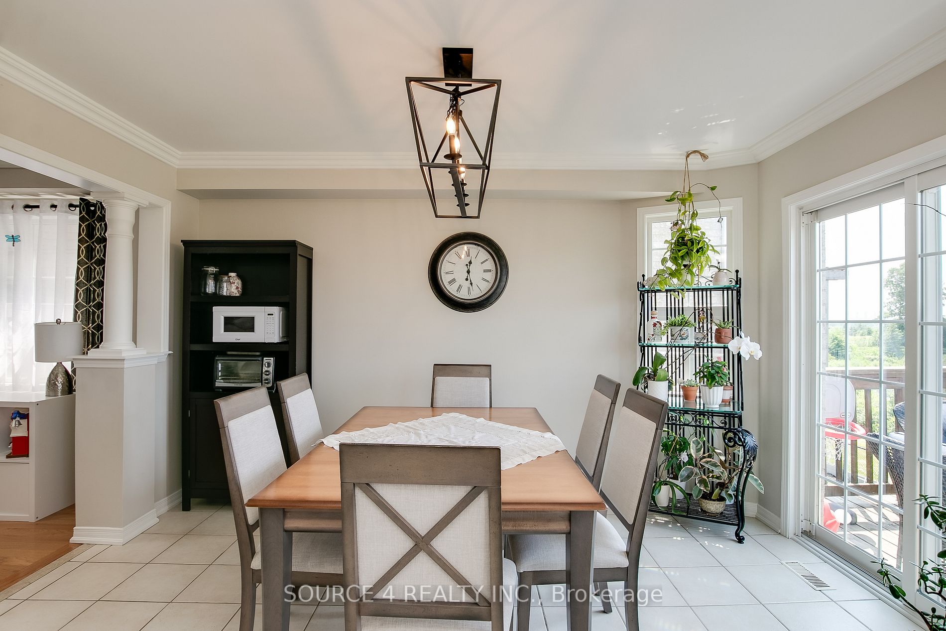 12 Spring Valley Crt