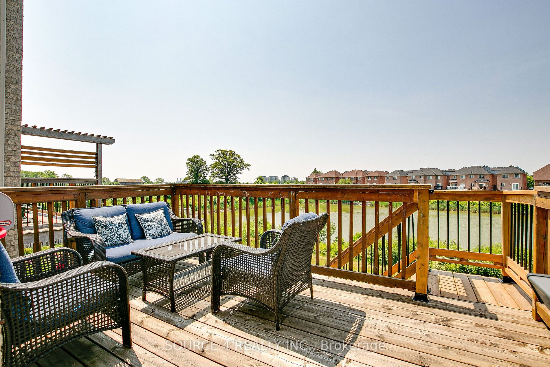 12 Spring Valley Crt