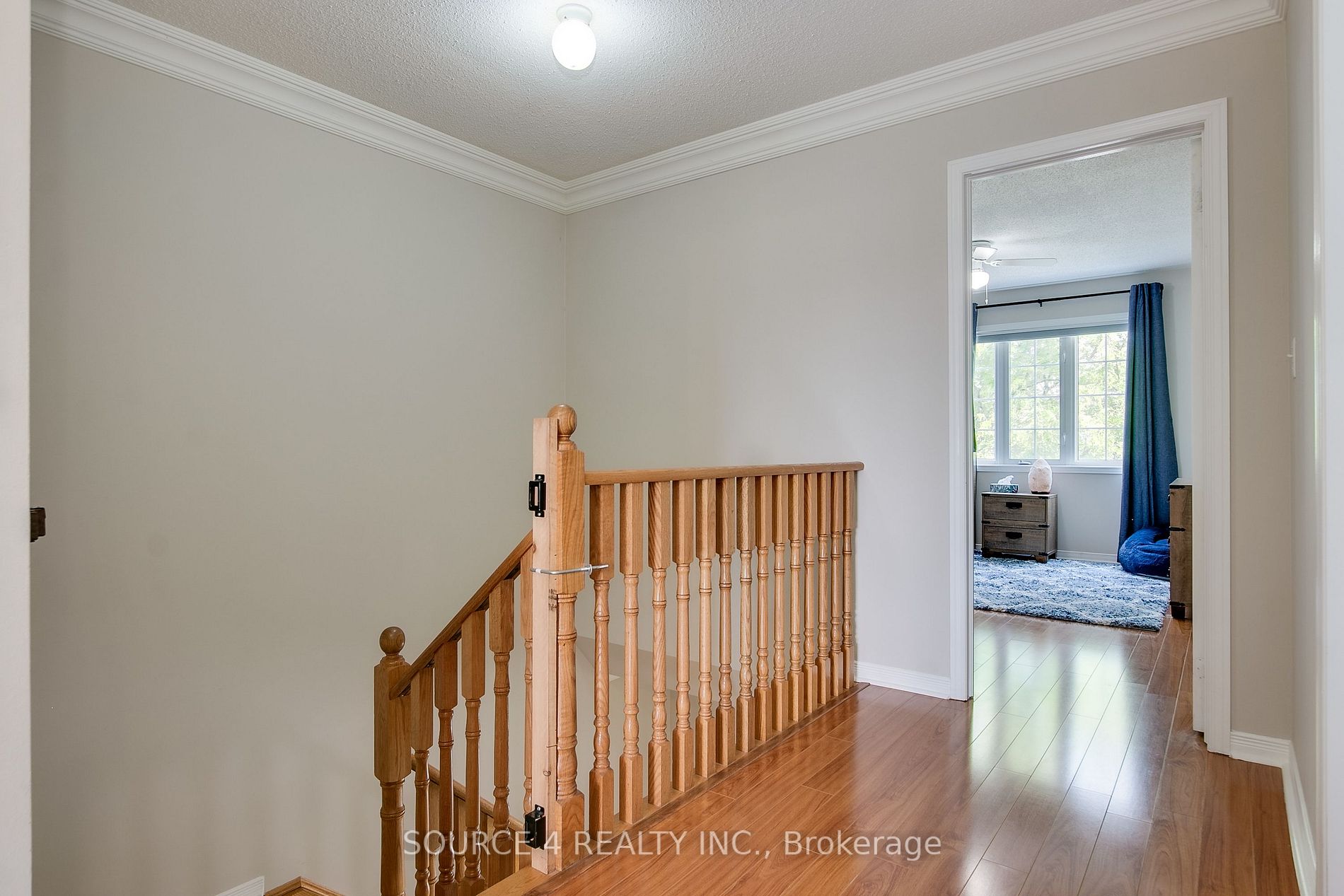 12 Spring Valley Crt