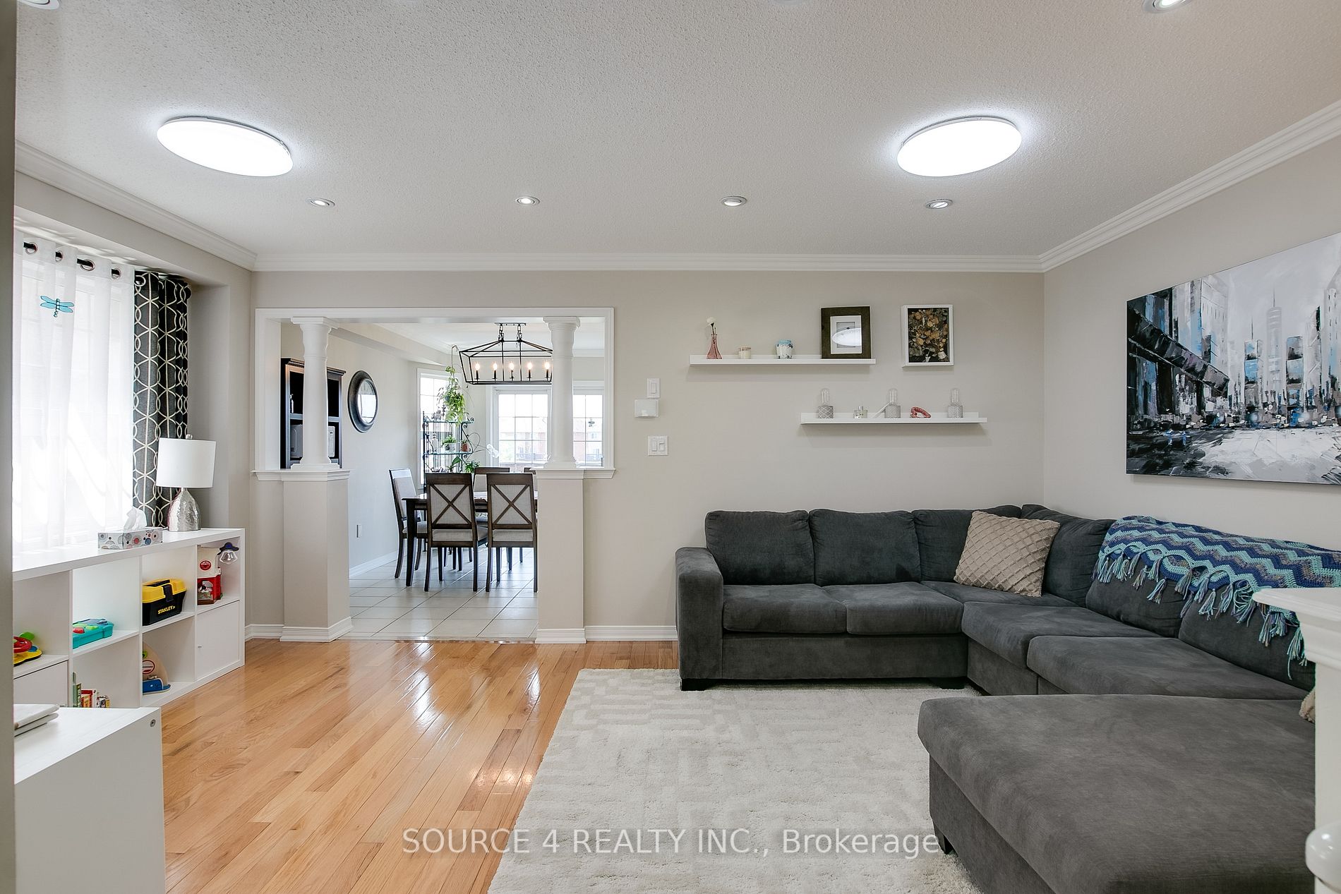 12 Spring Valley Crt