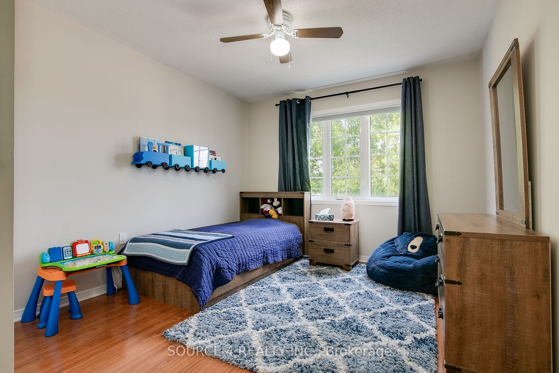 12 Spring Valley Crt