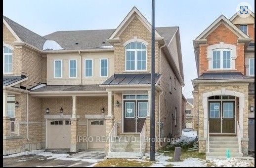 71 Baffin Cres