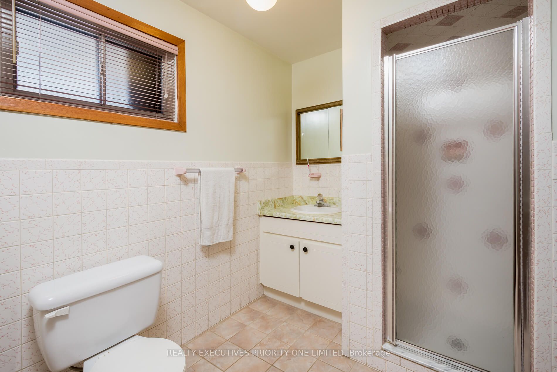 125 Downsview Ave
