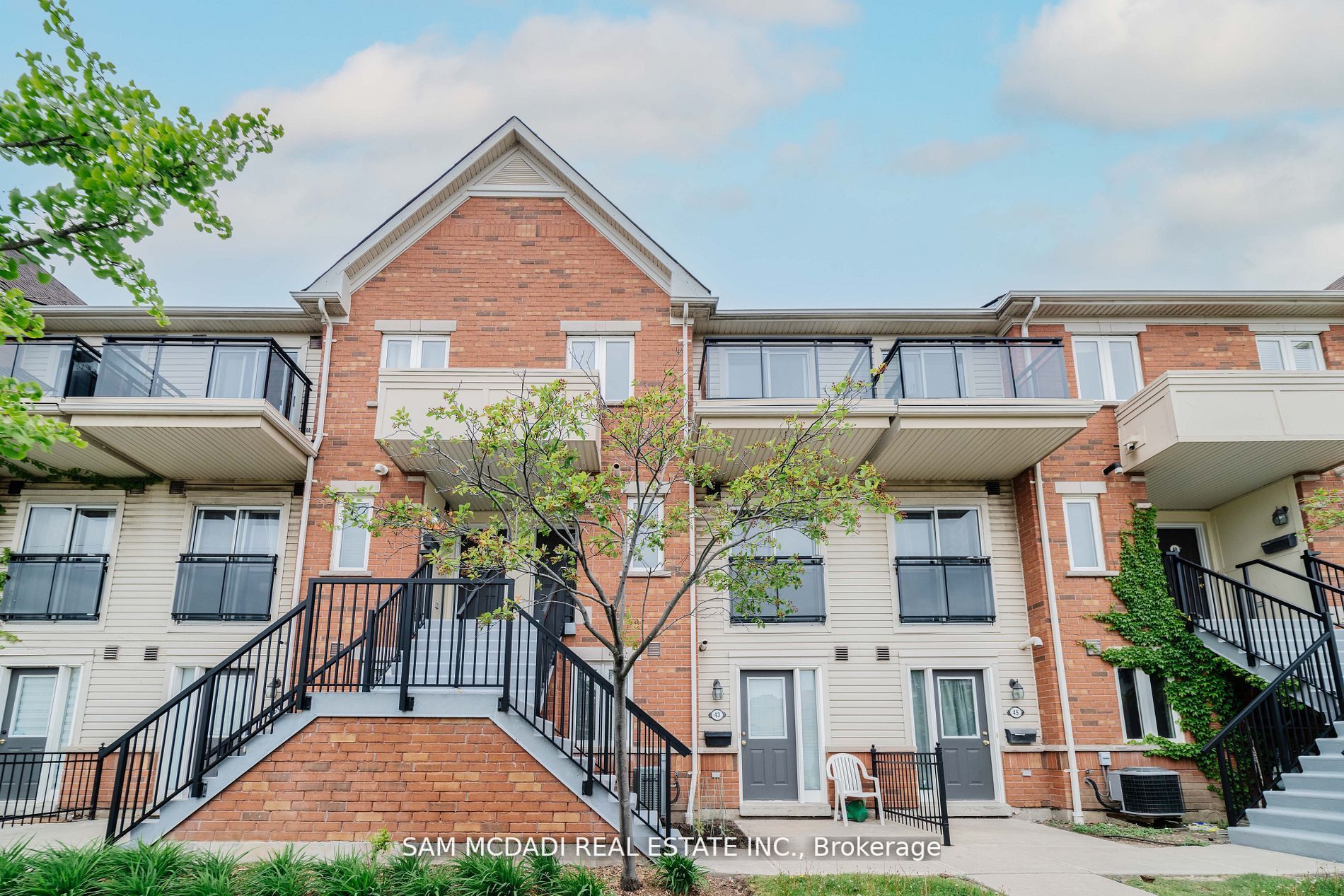 4620 Guildwood Way, #41