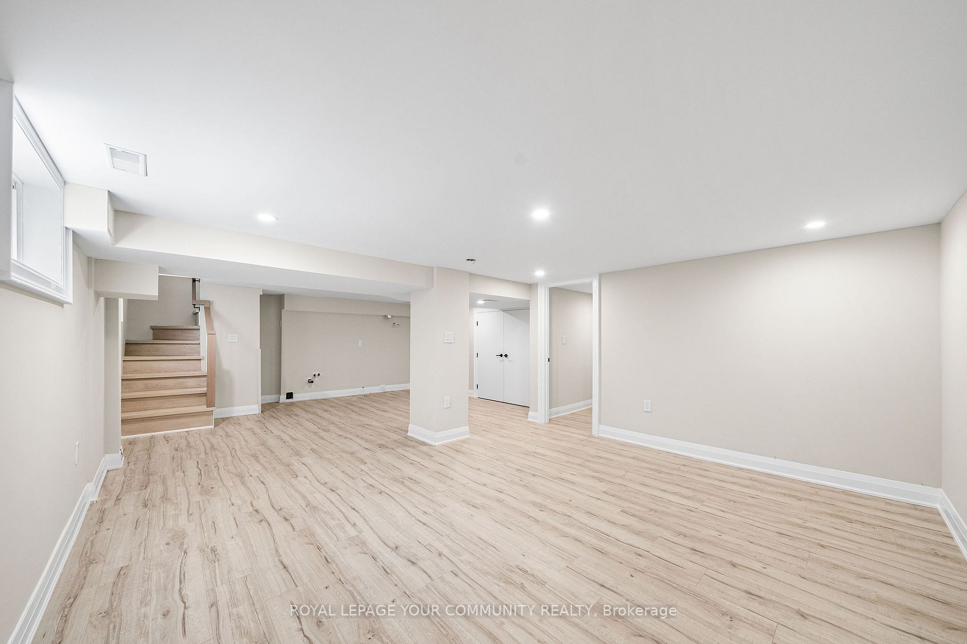 6 Westrose Ave